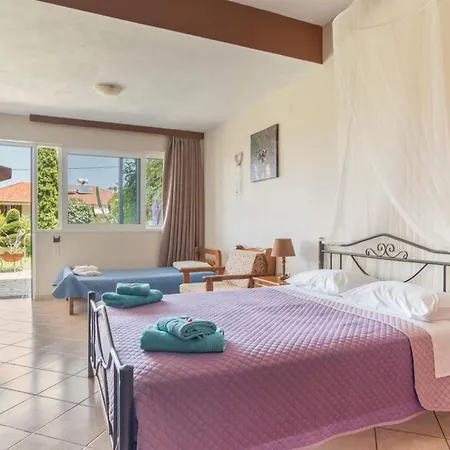 アパートホテル Christianna