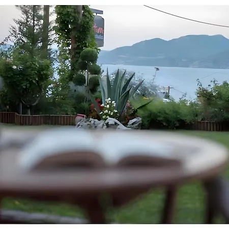 Appart hôtel Christianna 3*