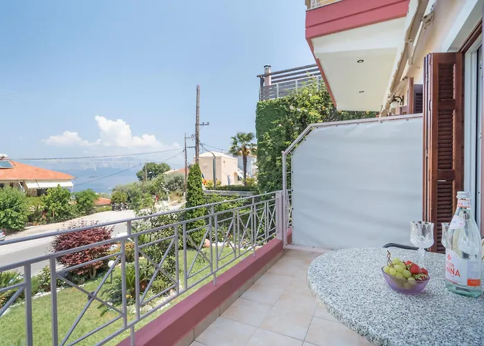 Christianna Aparthotel