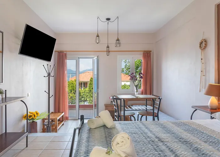 Christianna Aparthotel